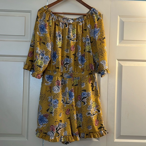 Cest 1946 short jumper with ruffles - Picture 1 of 2